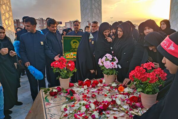 افتتاحیه یادمان شهدای گمنام بوستان ارغوان در نیشابور 