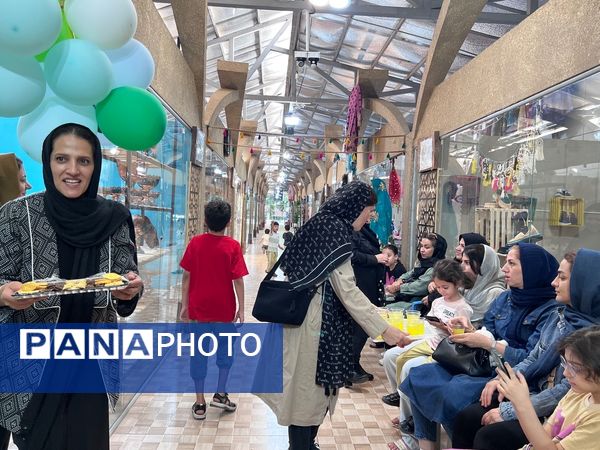 افتتاحیه غرفه فیروزه کوبی در بازارچه صنایع دستی شهرکرد