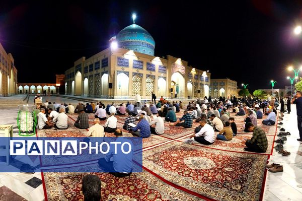 قرائت دعای کمیل در شهرستان کاشمر 