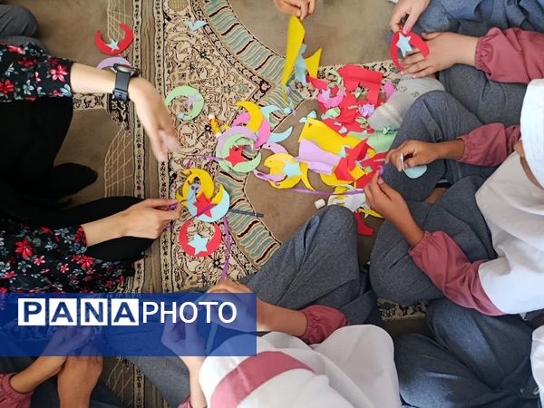 فعالیت جهادی دانشجومعلمان قم در روستای مومن آباد