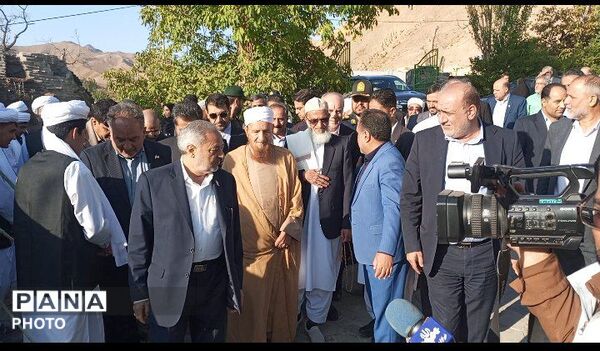 بازدید وزیر آموزش و پرورش از اردوگاه پیشتازان انقلاب شهرستان درمیان