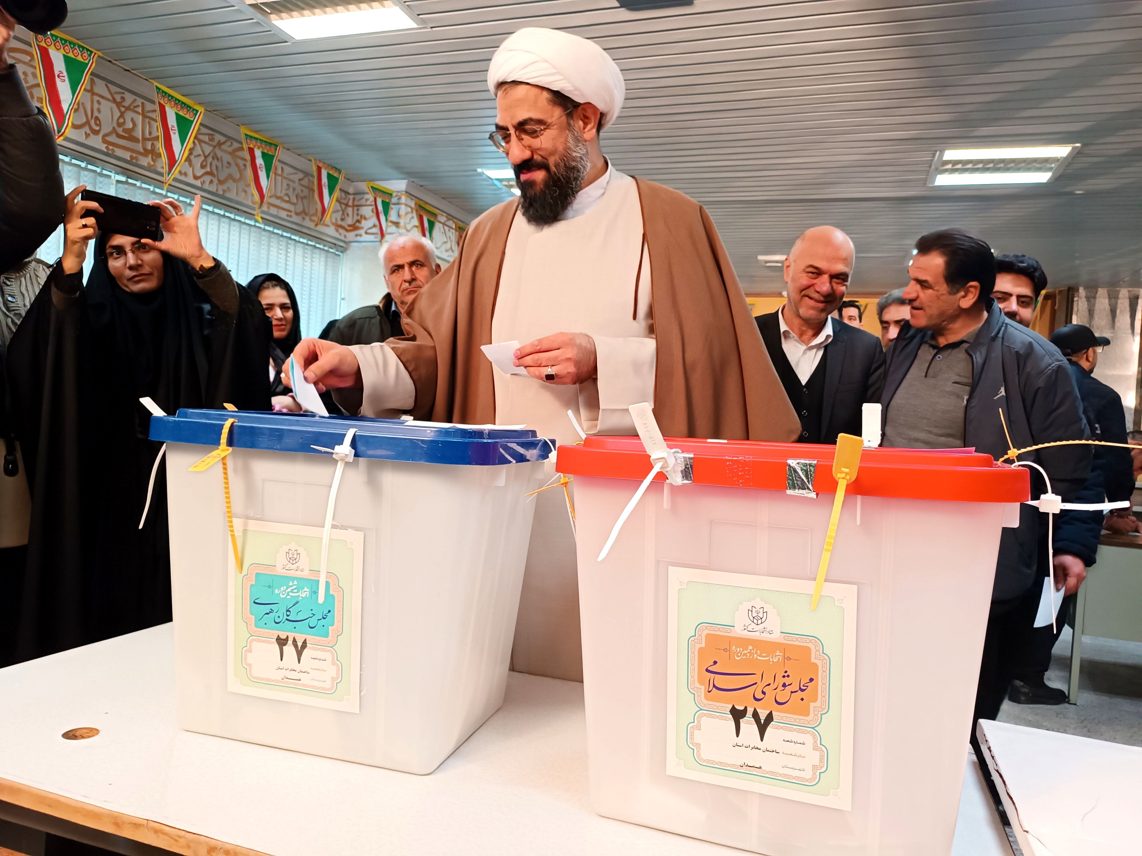 انتخابات موجب انسجام بیشتر مردم است
