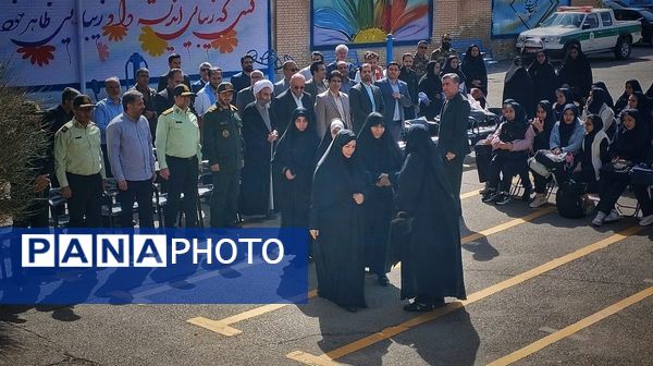 نوای زنگی به رنگ مهر و مقاومت در دبیرستان متوسطه دوم الزهرا (س) پیچید