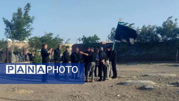 آیین جمع آوری نذورات مردمی در روز عاشورا 