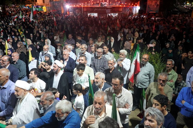 نود و پنجمین شب اجتماع مردمی در آستانه عید غدیر با شور ولایت