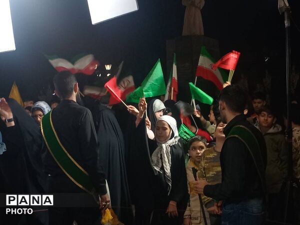 میدان امام، میزبان شب های حماسه همدان