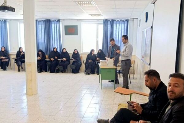 هدایت تحصیلی هوشمند و تلفیق آموزش حضوری و مجازی، راهکارهای کلیدی برای ارتقای کیفیت آموزشی است