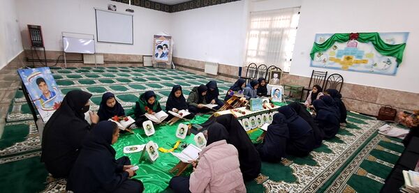 محفل انس با قرآن کریم در آموزشگاه شهید رزمی خلیل آباد