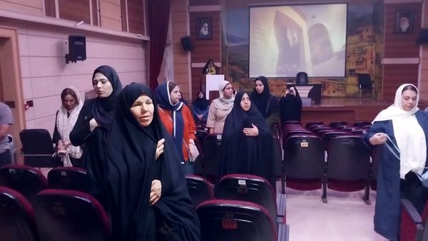 جلسه اولیا مربیان دبیرستان سرافرازان برگزار شد