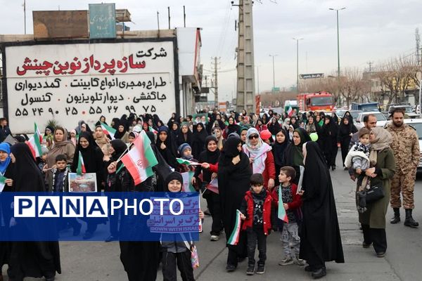 حضور مردم چهاردانگه در جشن چهل و هفتمین سالگرد شکوهمند انقلاب اسلامی