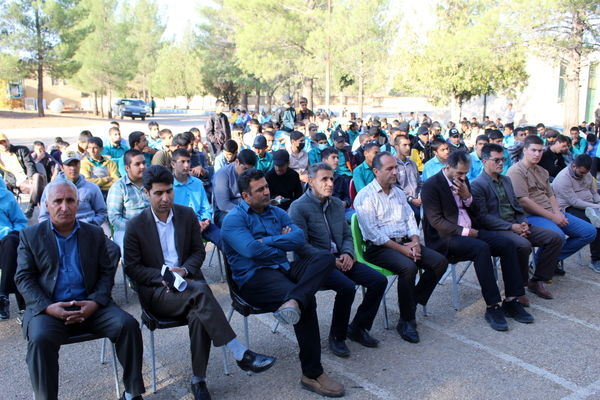 کارگاه آموزش بهداشت روان در مدرسه نخبگان عشایر گنجه‌ای برگزار شد