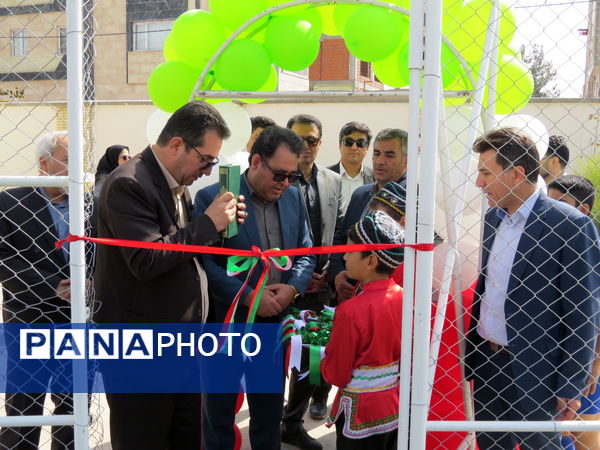افتتاح زمین چمن مصنوعی آموزشگاه شاهد ولیعصر بجنورد