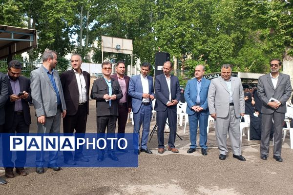 برگزاری مراسم بزرگداشت روز معلم در نیشابور 