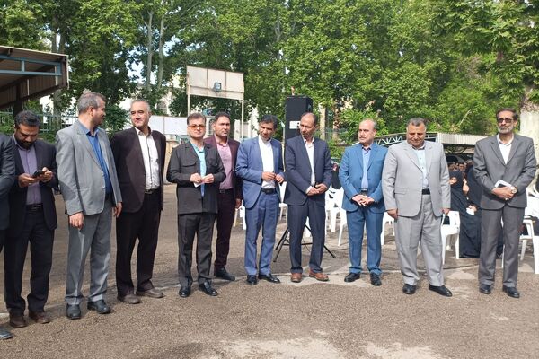 برگزاری مراسم بزرگداشت روز معلم در نیشابور 