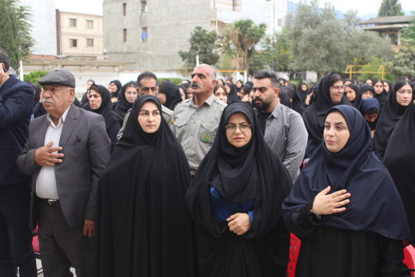 مهر در گلوگاه، از دل جنگل تا کلاس درس 