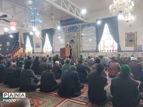 اقامه نماز جمعه عبادی سیاسی در  هفته سوم  ماه مبارک رمضان 