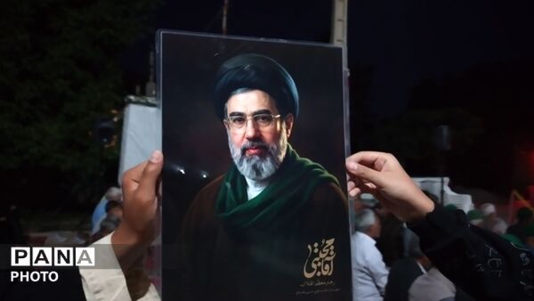 تجمعات شبانه همراه با اقامه نماز جماعت مغرب و عشاء در حسینیه شهدای شهربار