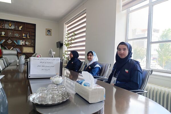 تجلیل از اصحاب رسانه و دانش آموز خبرنگاران فعال پانا در شهرستان خلخال