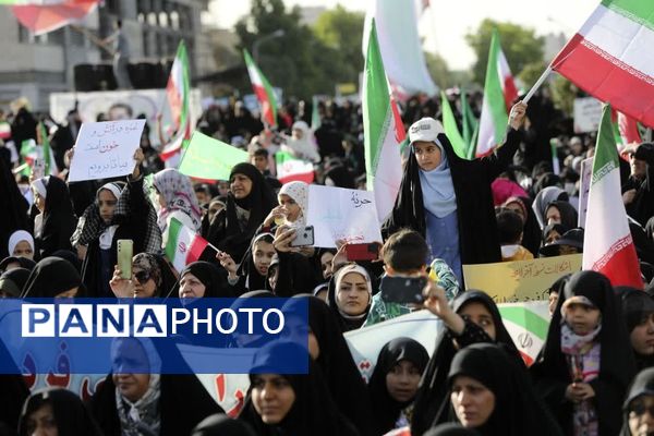 حمایت مردم مشهد از طرح حجاب و عفاف «نور»