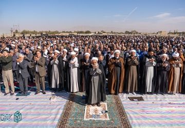 نماز باران در مدرسه نسل آفتاب