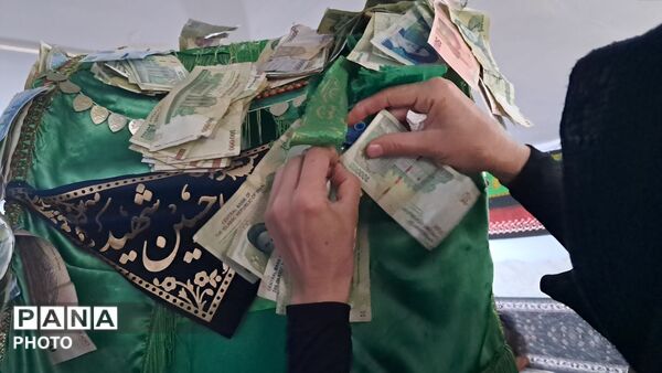 قرائت زیارت عاشورا و عزاداری در چهارمین روز محرم در مسجد امام رضا(ع)نظرآباد