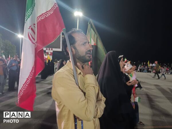حماسه حضور؛ اجتماع بزرگ مردم بندرعباس