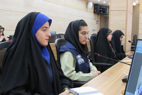 گردهمایی دانش‌آموز خبرنگاران کردستان در کلاس آموزشی «نوراوی مهر»