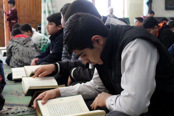 محفل قرآنی دانش آموزان در گلوگاه