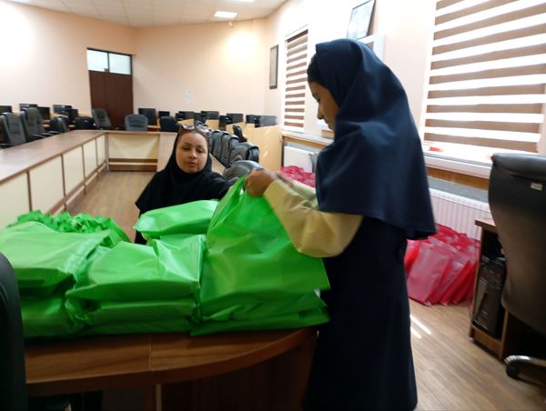 بازگشایی دبستان آرمینه مصلی نژاد همزمان با نواختن زنگ مهر وهفته  دفاع مقدس
