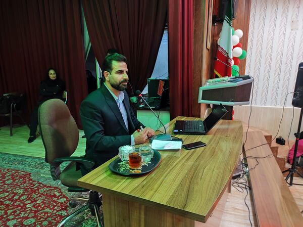 اولین جلسه از کارگاه‌های آموزشی ویژه والدین در شهرستان نیشابور
