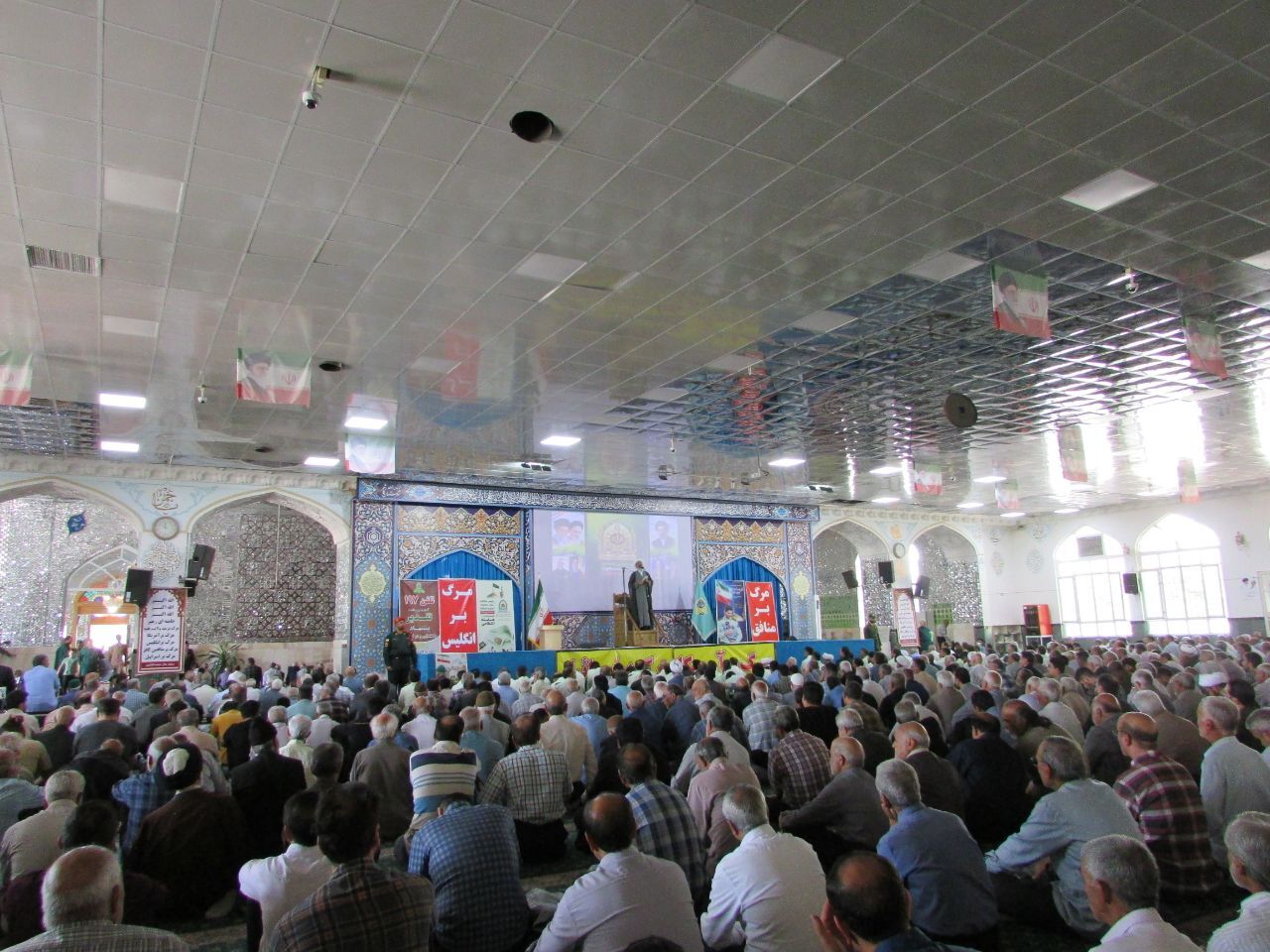 نماز عبادی سیاسی جمعه شهرستان کاشمر 
