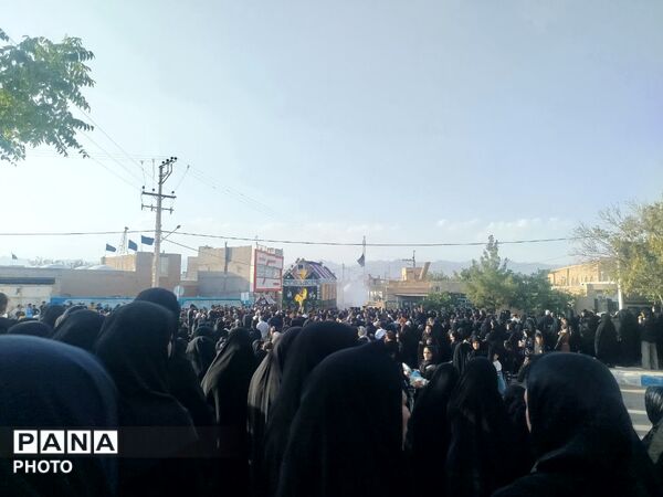 حضور گسترده مردم در آیین دسته‌بندی اسد هیئت ابوالفضلی فدافن