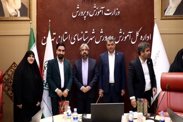 نشست صمیمی فعالین رسانه ای دانش‌آموزان با مدیرعامل خبرگزاری پانا