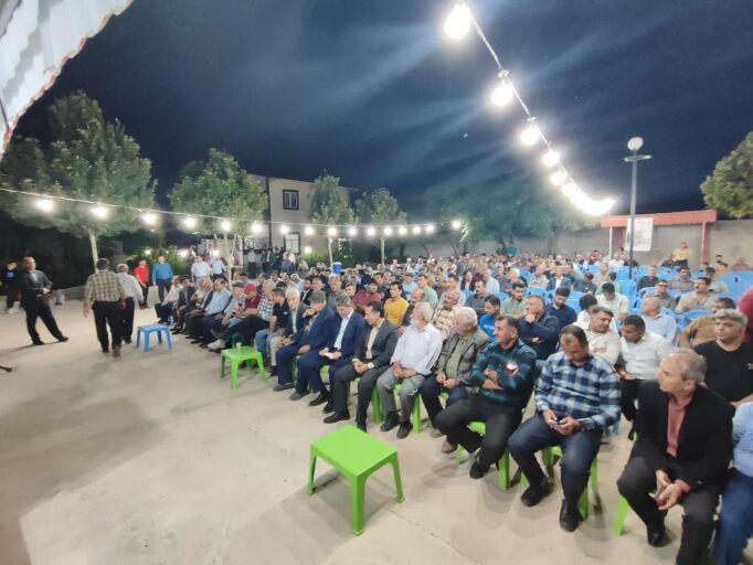 همایش بزرگ اعضای شوراهای اسلامی روستاها و دهیاران در شهرستان سملقان
