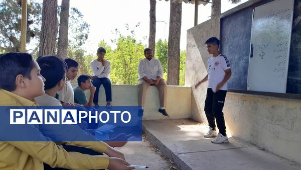 کلاس حل مسئله و اتاق فکر برای دانش آموزان متوسطه اول و دوم 