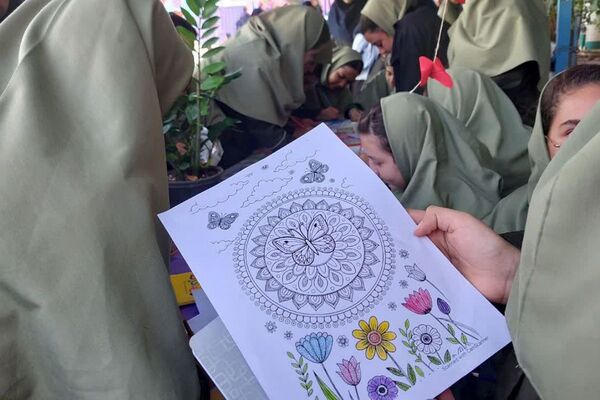 ایستگاه نشاط برای دانش‌آموزان بهارستانی