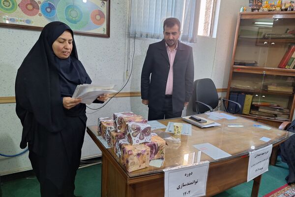 دوره توانمندسازی مسئولان فرهنگی بسیج طرح شهید همدانی در شیراز