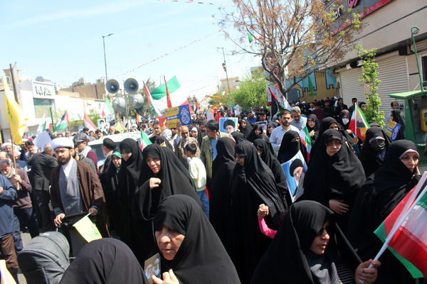 جلوه هایی شکوهمند از راهپیمایی روز جهانی قدس در قم