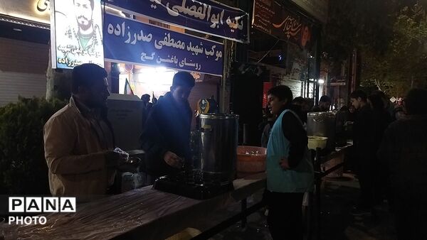 موکب مردمی شهید مصطفی صدر زاده میزبان غیور مردان نیشابوری