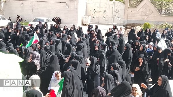 حضور پرشور اقشار مختلف مردم در رزمایش جان فدا شهرستان کوهدشت