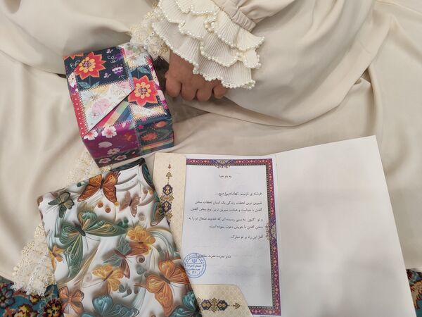 جشن تکلیف دانش‌آموزان مدرسه نصرت مظاهری ناحیه 4 کرج 
