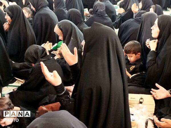 همایش شیرخوارگان حسینی شهرستان بن