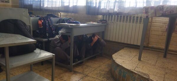 مانور زلزله در مدرسه فضیلت کاشمر