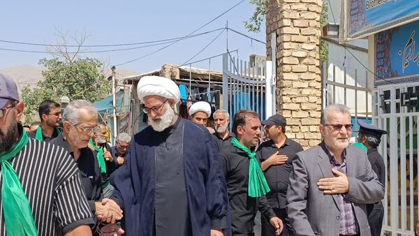 اقامه عزا و نوحه خوانی در صحن آستان مقدس حضرت سلطانعلی(ع) 