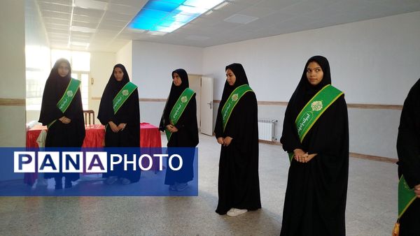 افتتاح جشنواره‌های فرهنگی و هنری دانش‌آموزی با رونمایی از بسته «ایرانمون»