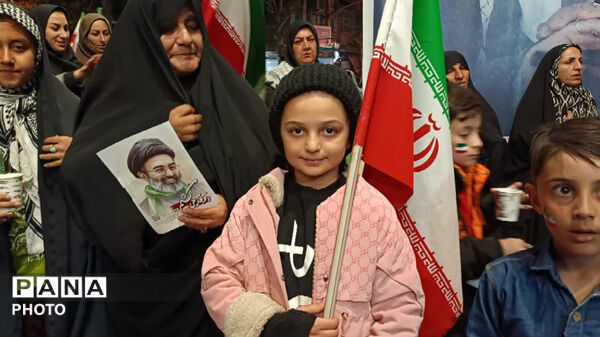 چهل وهفتمین قرار شبانه همچنان لبیک گویان در خیابان‌های کوهدشت