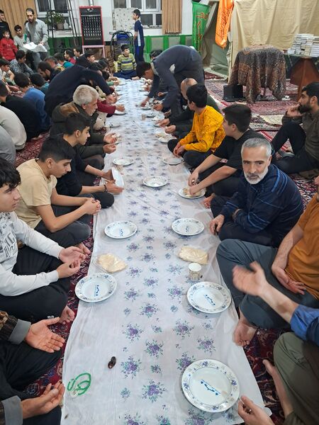 اعتکاف دانش‌آموزی در شهرستان عجب‌شیر