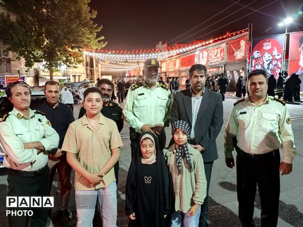 مراسم عزاداری رهبر شهید در شهر هشتگرد 