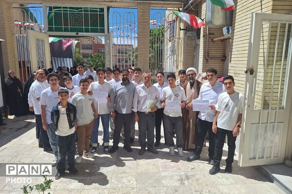 جشن بندگی دانش‌آموزان مدارس منطقه پردیس