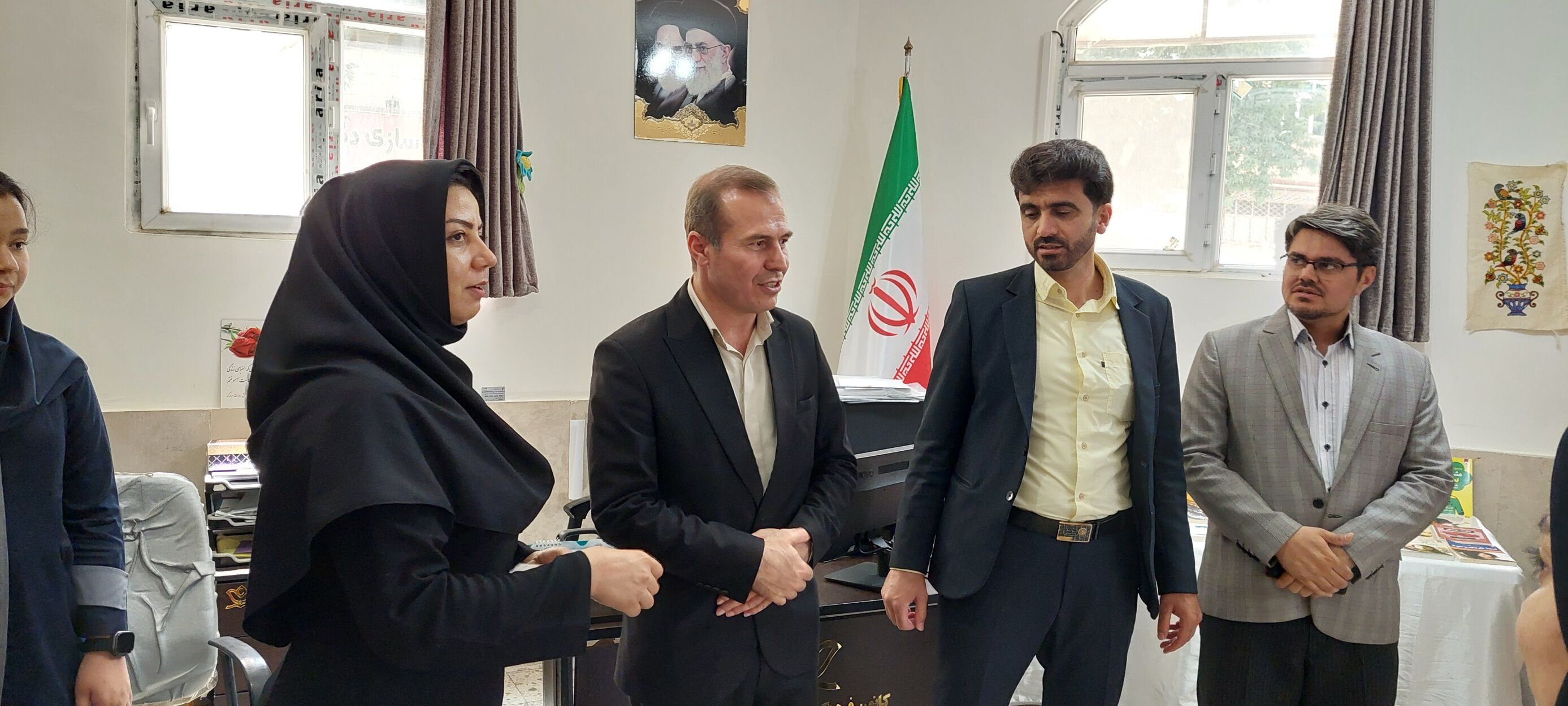 جشن عید غدیر وتقدیر از دانش آموزان توسط کانون فرهنگی هنری شهید مطهری شهر آشخانه